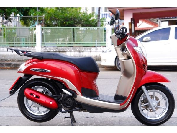 Scoopy i รุ่นTop ตัวล่าสุด วิ่ง5000โล รถบ้านเครื่องเดิม ชุดสีสวย มีเล่มชุดโอนครบ